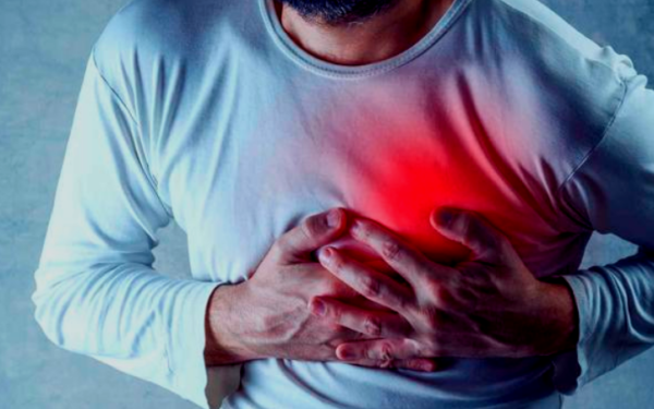 ¿Qué hacer si una persona entra en paro cardiaco?